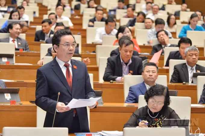 Đại biểu Hoàng Văn Cường (đoàn Hà Nội).