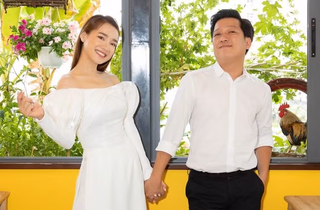 Cặp đôi Trường Giang - Nhã Phương liên tiếp gặp sóng gió bởi những tin đồn xuất hiện từ phía nam danh hài.