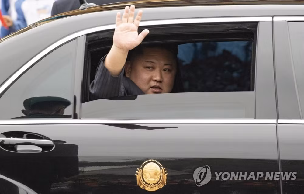 Nhà lãnh đạo Triều Tiên Kim Jong-un tại Hà Nội. Ảnh: Yonhap