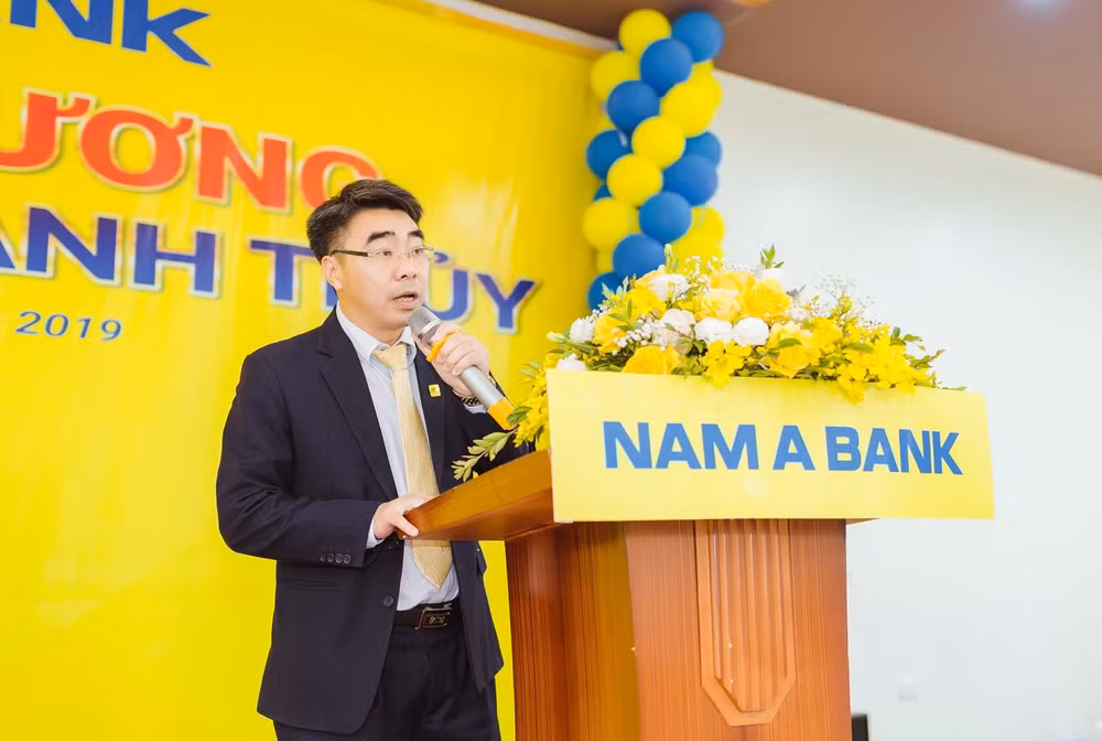 Ông Nguyễn Danh Thiết – Giám đốc Nam A Bank khu vực miền Bắc và Trưởng Ban phát triển mạng lưới phát biểu tại Lễ khai trương.