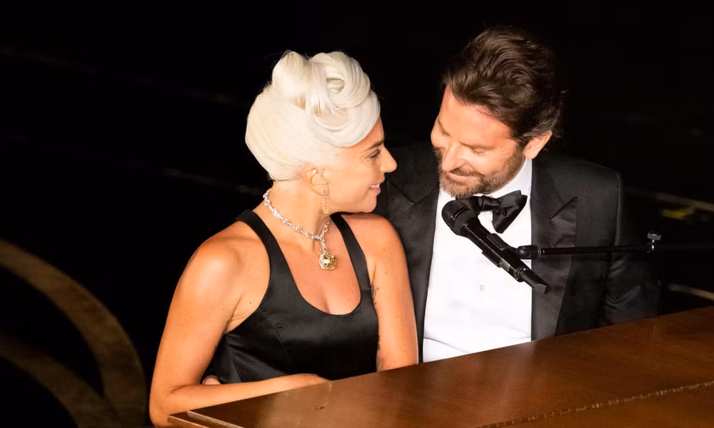 Lady Gaga đang vướng 