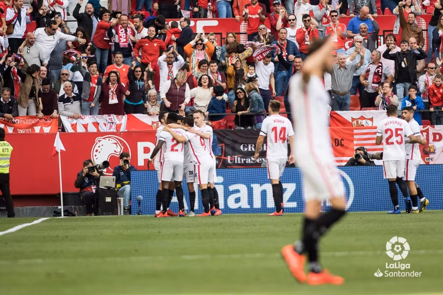 Sevilla đã có khởi đầu tốt nhưng không thể giành chiến thắng trước Barcelona - Ảnh La Liga