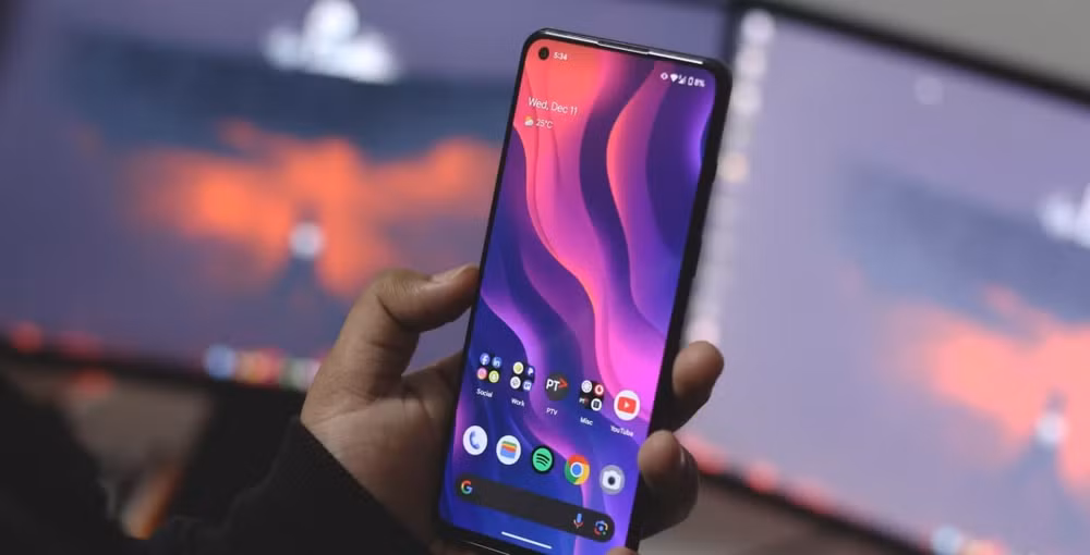cach bao ve mat va cai thien giac ngu voi tinh nang loc anh sang xanh tren dien thoai android hinh 1