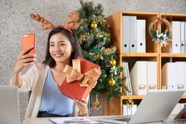 Giáng sinh này cùng PNJ làm đẹp thông minh vững vàng tài chính