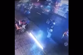 Bị truy đuổi, thanh niên nghi dùng súng đe dọa đối phương
