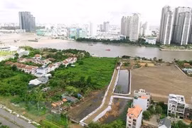 Giá căn hộ tiếp tục tăng vọt và chưa thấy "đỉnh"