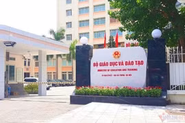 Dấu hiệu “lợi ích nhóm" trong việc in ấn, phát hành sách bài tập