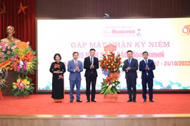 Phấn đấu ngày càng chuyên nghiệp, hiện đại, phát huy vai trò của tờ báo Đảng Thủ đô