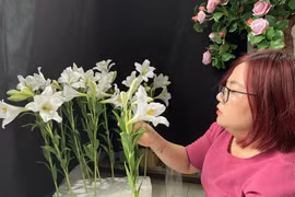 Đất sét… nở hoa qua bàn tay của nghệ nhân 8X
