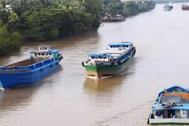 Bố trí đủ nguồn vốn đầu tư xây dựng kết cấu hạ tầng đường thủy nội địa theo lộ trình