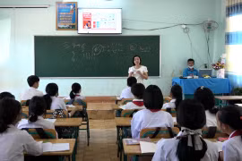 Bù Đăng (Bình Phước): Tích cực tuyên truyền, nâng cao hiểu biết về ý nghĩa của BHYT cho học sinh