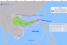Bão Nesat nhấn chìm nhiều làng mạc ở Philippines