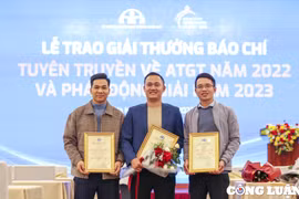 Báo Nhà báo & Công luận đạt 3 giải thưởng Báo chí tuyên truyền về An toàn giao thông năm 2022