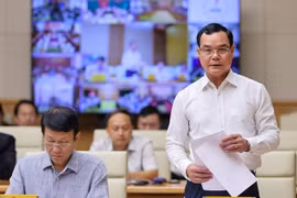 Cần có bàn tay điều tiết của Nhà nước, tránh cạnh tranh không lành mạnh trên thị trường lao động