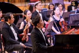 ‘Thần đồng piano’ Nguyễn Việt Trung về Việt Nam trình diễn nhạc Chopin