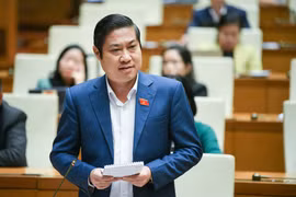 Nếu chưa bố trí tái định cư thì dứt khoát không được thu hồi đất!