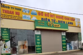 Truy lùng kẻ nổ súng vào nhà dân