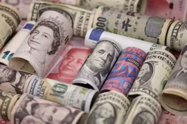 Tỷ giá ngoại tệ hôm nay 6/1: Đồng USD suy yếu cho dù Mỹ đón tin tốt
