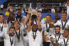 Giúp Real Madrid giành Siêu cúp châu Âu, Benzema đi vào lịch sử