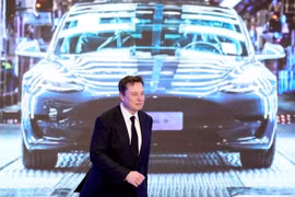 Tesla “rơi thẳng đứng”, Elon Musk xuống “đáy” 2 năm