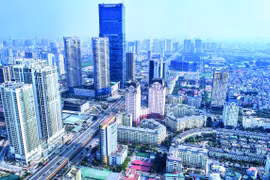 Tiến sĩ Nguyễn Đình Cung: Kiểm soát được COVID-19, nền kinh tế mới hồi phục bền vững