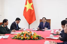 Thủ tướng đề nghị Trung Quốc khôi phục toàn diện hoạt động tại các cặp cửa khẩu biên giới