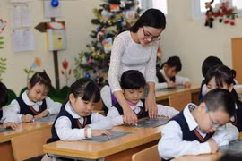 Tiêu điểm: Giải bài toán thiếu giáo viên như thế nào?