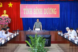 Bình Dương đầu tư phải xác định trọng tâm, trọng điểm, làm việc nào dứt điểm việc đó