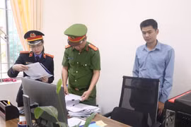 Cán bộ Ban Quản lý dự án huyện Tương Dương đã lập khống hồ sơ rút tiền Nhà nước tiêu xài