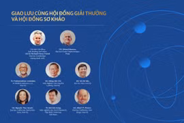 GS Mỹ gốc Việt nổi tiếng từng bắt đầu bằng công việc rửa dụng cụ thí nghiệm