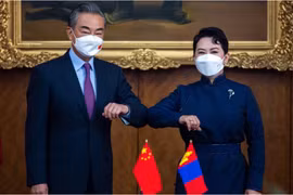 Trung Quốc tăng cường đầu tư vào Mông Cổ, "tạo điều kiện thuận lợi" cho thương mại với Nga