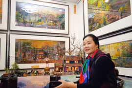 Họa sĩ Trần Thanh Thục: Người “phải lòng” tranh cắt vải