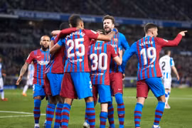 Barca bị 'chế nhạo' vì cho thuê sân Camp Nou để tổ chức đám cưới