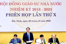 Nhiều ứng viên giáo sư, phó giáo sư bị kiện, tự nguyện xin rút hồ sơ xét tuyển