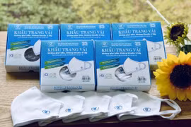 Khẩu trang "made in Việt Nam" được ưa chuộng tại thị trường trong nước