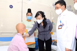 Quyền Bộ trưởng Bộ Y tế Đào Hồng Lan yêu cầu viện K rà soát lại khâu tiếp đón bệnh nhân