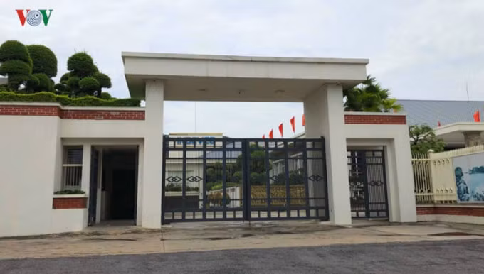 Trụ sở Công ty Cổ phần Tập đoàn Indevco tại thành phố Cẩm Phả, tỉnh Quảng Ninh.