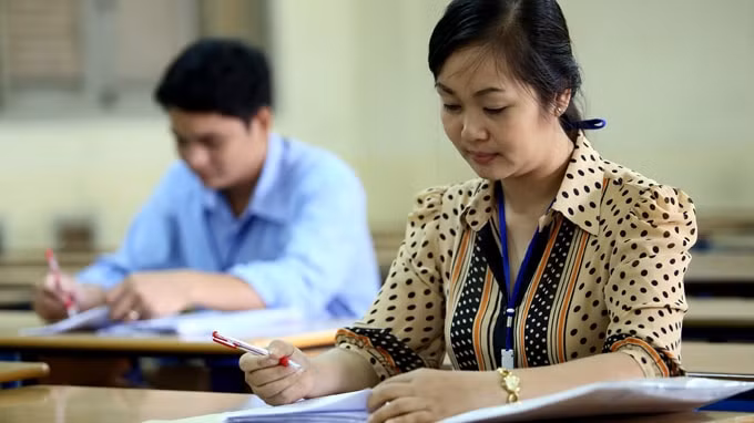 Sẽ có hơn 10.000 chỉ tiêu tuyển dụng vào làm việc tại các sở, quận, huyện. Ảnh minh họa