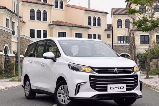 MG G50 giảm giá 'kép' xuống mức rẻ nhất thị trường xe MPV đa dụng