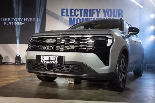 Ford Territory Hybrid giá quy đổi 710 triệu đồng, kỳ vọng sớm về Việt Nam