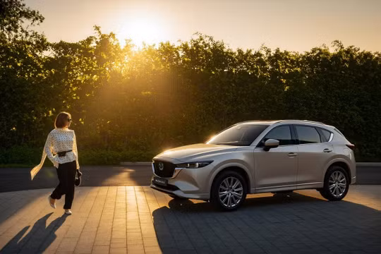 Ô tô gầm cao đua giảm giá, Mazda CX-5 chỉ còn hơn 600 triệu đồng