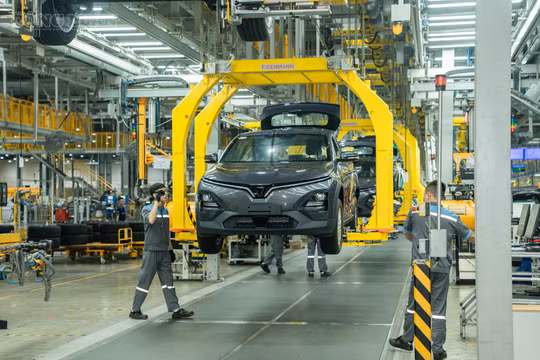 Sản lượng sản xuất ô tô trong nước có tháng thứ 3 liên tiếp tăng trưởng.
