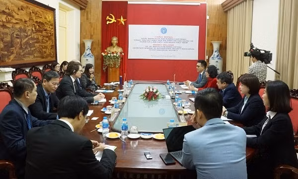 Toàn cảnh buổi làm việc