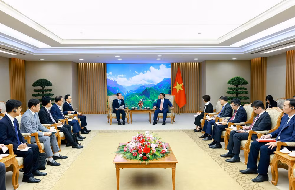 samsung du kien dau tu them khoang 1 ty usd moi nam cam ket luon dong hanh voi viet nam hinh 2