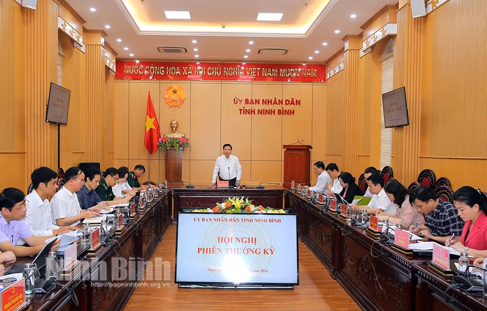 ninh binh tap trung cao do san xuat cong nghiep dich vu va san xuat nong nghiep hinh 1