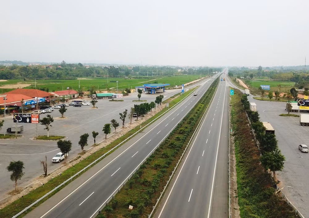 bao dam tinh dong bo khi dua vao khai thac cac tuyen cao toc tram dung nghi hinh 1