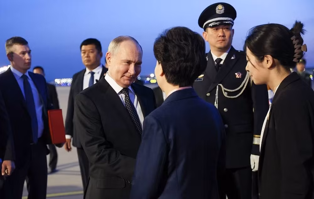 tong thong vladimir putin den trung quoc trong chuyen tham cap nha nuoc hinh 1