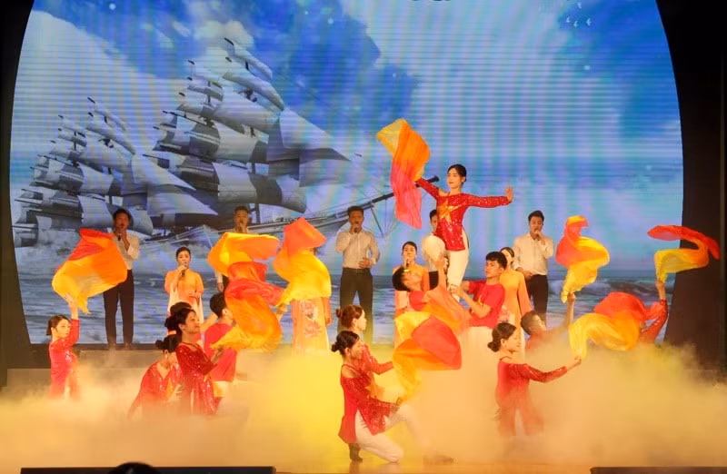 20 doan nghe thuat tham gia lien hoan tieng hat lang sen 2024 hinh 2