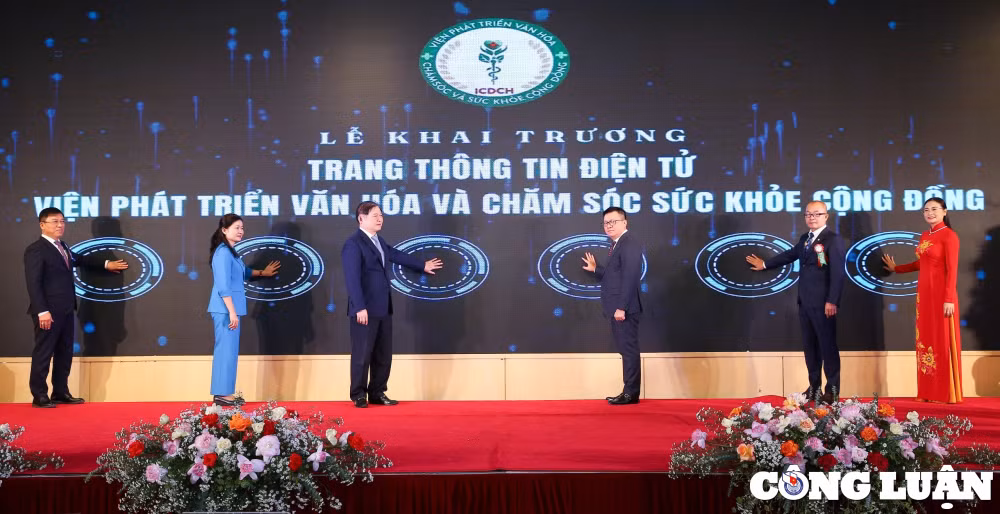 ra mat trang thong tin dien tu cua vien phat trien van hoa va cham soc suc khoe cong dong hinh 5