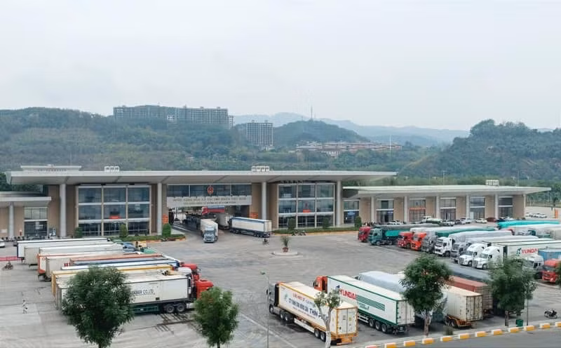 lao cai tao thuan loi nhat xuat khau qua vai tuoi viet nam sang trung quoc hinh 1